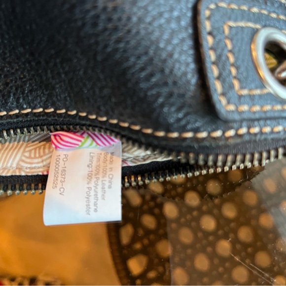 The Sak Leather Shoulder Bag - Picture 6 of 7